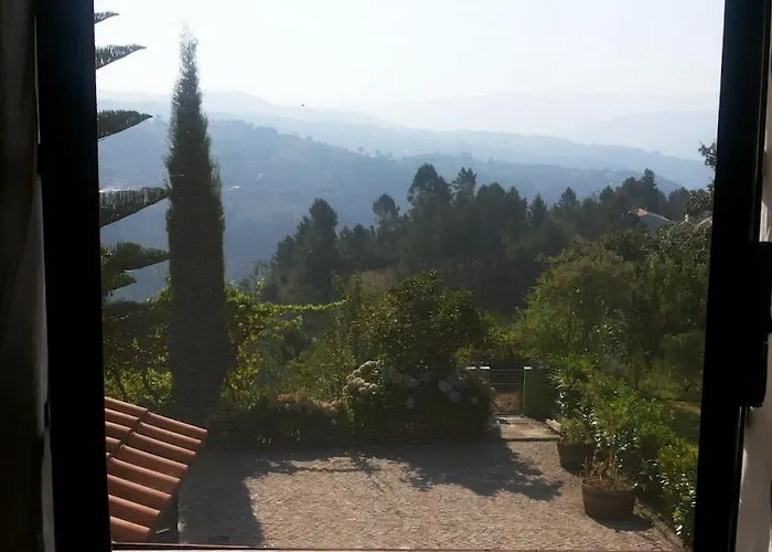 Leiras De Candoz Douro Valley Holiday home *