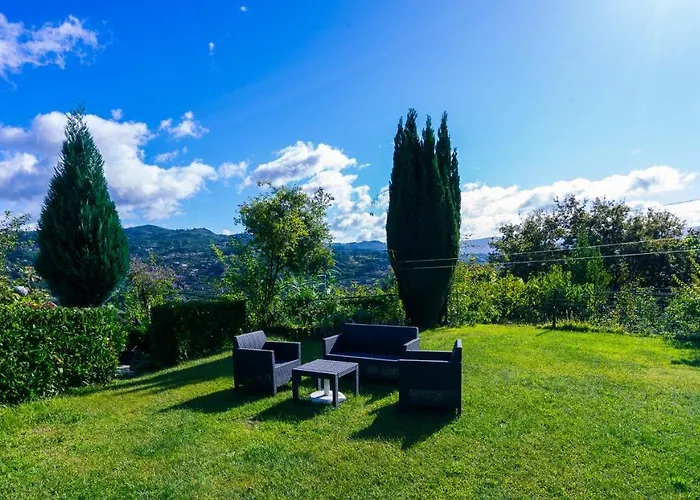 Leiras De Candoz Douro Valley